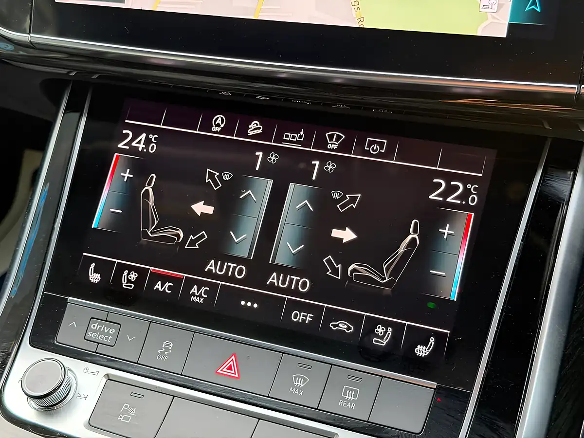 Used 2020 Audi Q7 Vorsprung Black - Interior and Exterior details 17
