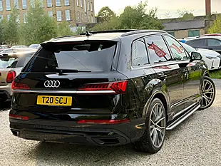 Used 2020 Audi Q7 Vorsprung Black - Interior and Exterior details 7