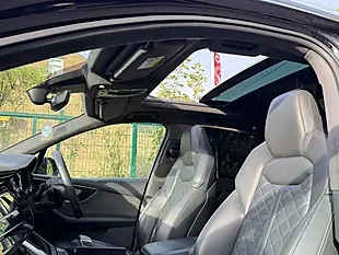 Used 2020 Audi Q7 Vorsprung Black - Interior and Exterior details 9