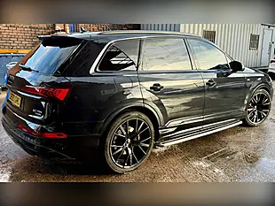 Used 2020 Audi Q7 Vorsprung Black - Interior and Exterior details 3