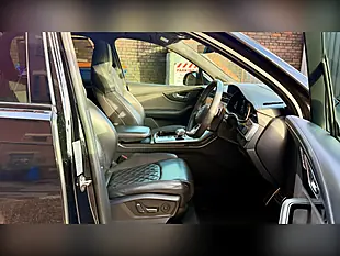 Used 2020 Audi Q7 Vorsprung Black - Interior and Exterior details 4