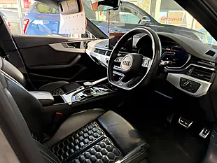 Used 2020 Audi RS 4 Avant Grey - Interior and Exterior details 13