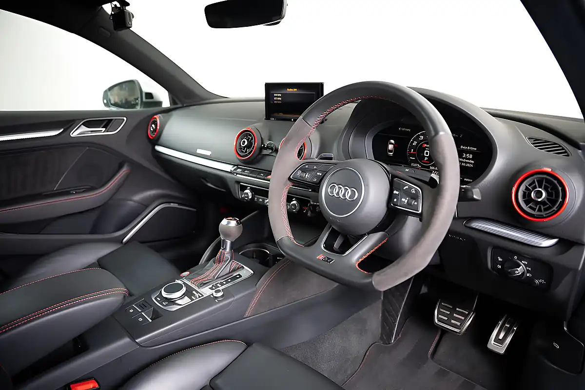 Used 2020 Audi RS3 White - Interior and Exterior details 3