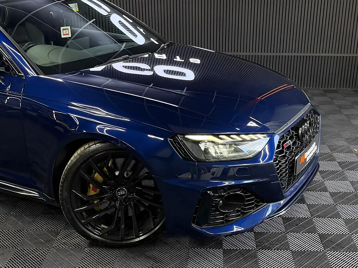 Used 2020 Audi RS4 Avant Blue - Interior and Exterior details 2
