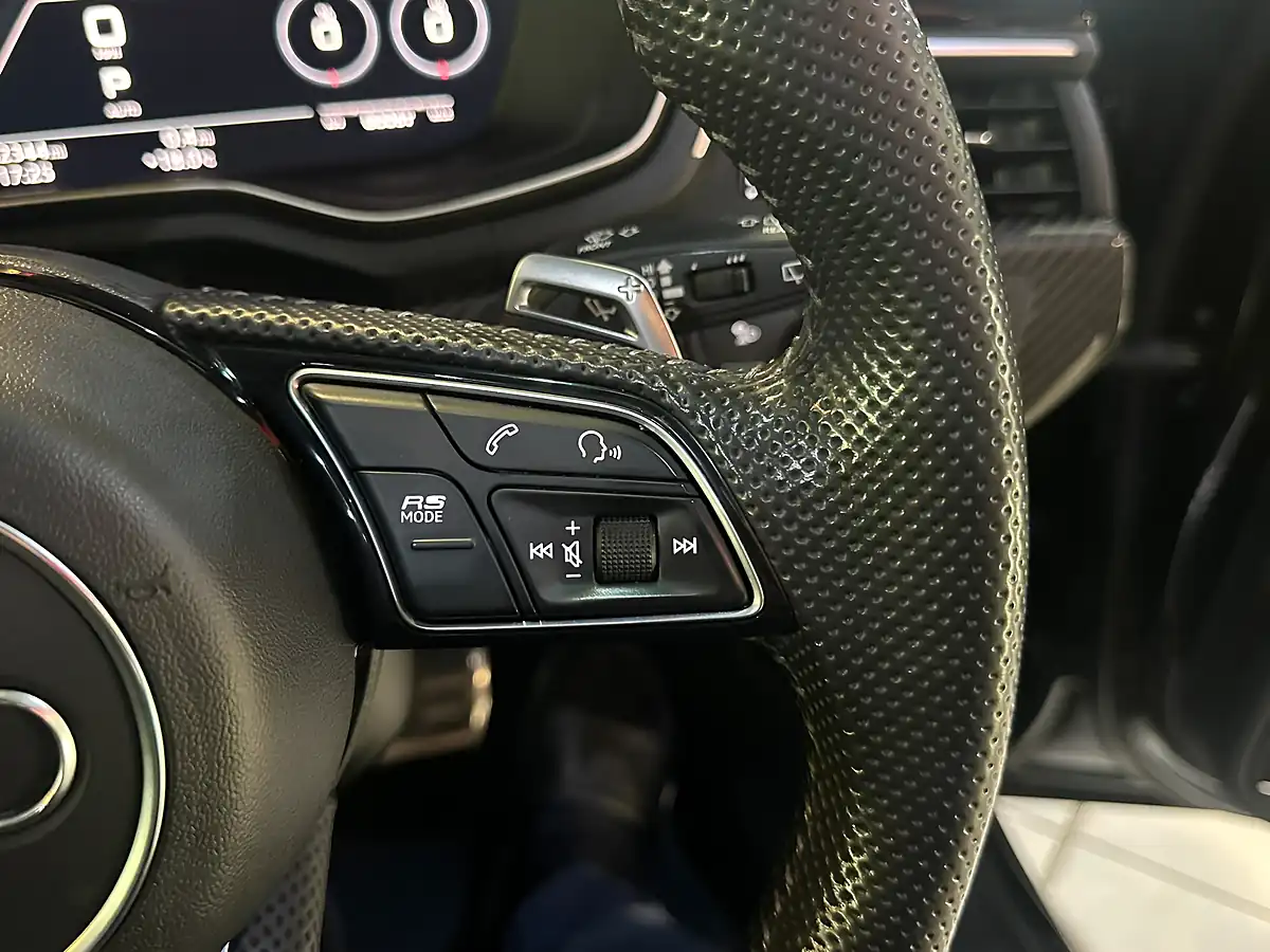 Used 2020 Audi RS4 Avant Carbon Black Black - Interior and Exterior details 13