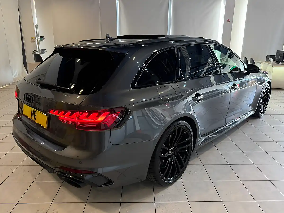 Used 2020 Audi RS4 Avant Carbon Black Grey - Interior and Exterior details 7