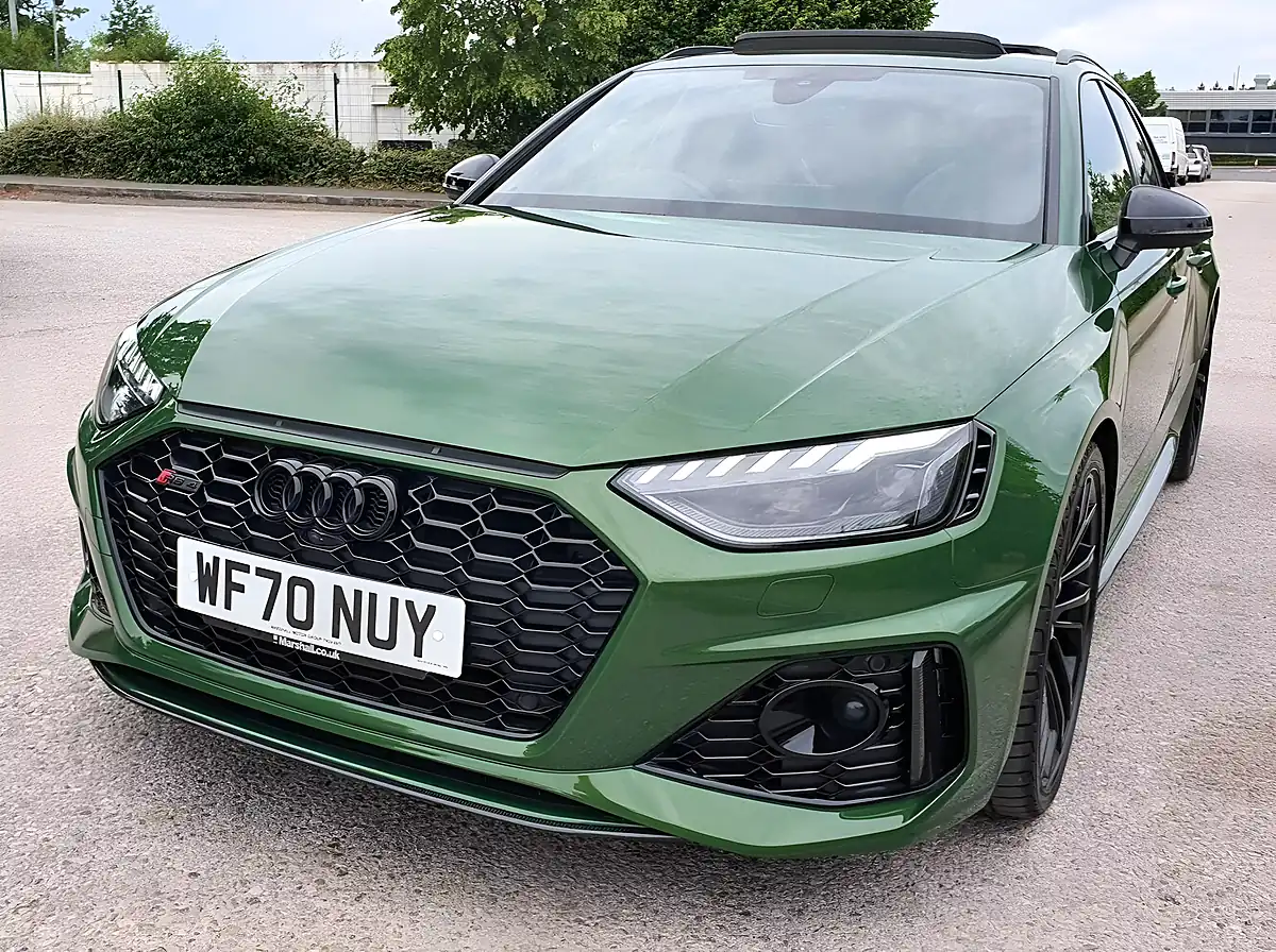 Used 2020 Audi RS4 Avant Carbon Black Sonoma Green - Interior and Exterior details 10