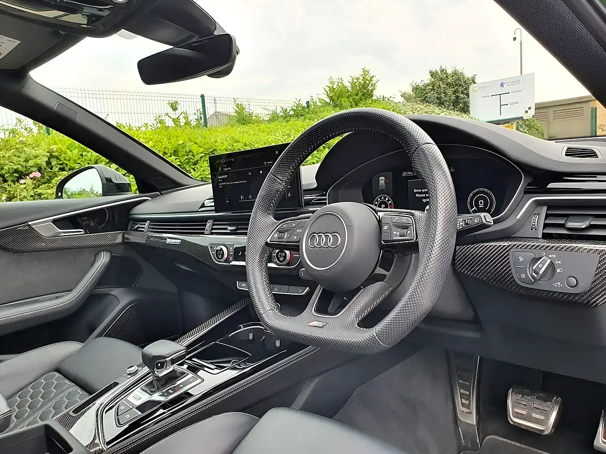 Used 2020 Audi RS4 Avant Carbon Black Sonoma Green - Interior and Exterior details 14