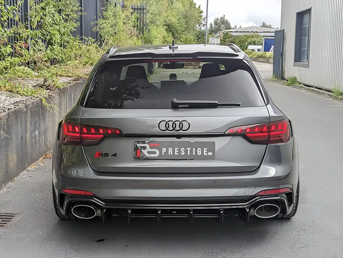 Used 2020 Audi RS4 Avant Grey - Interior and Exterior details 11