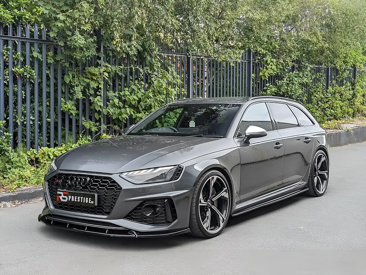 Used 2020 Audi RS4 Avant Grey - Interior and Exterior details 8