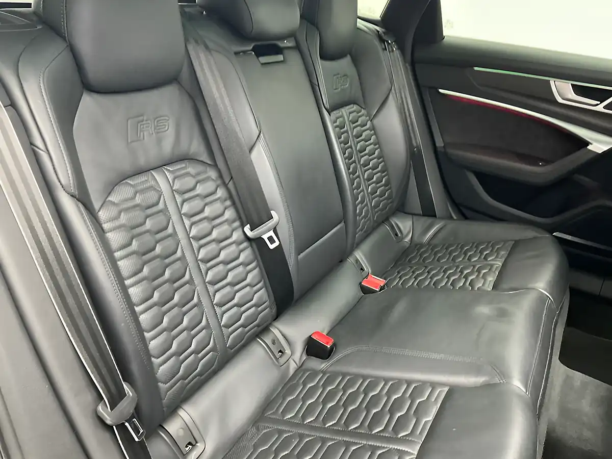 Used 2020 Audi RS6 Avant Carbon Black Black - Interior and Exterior details 13