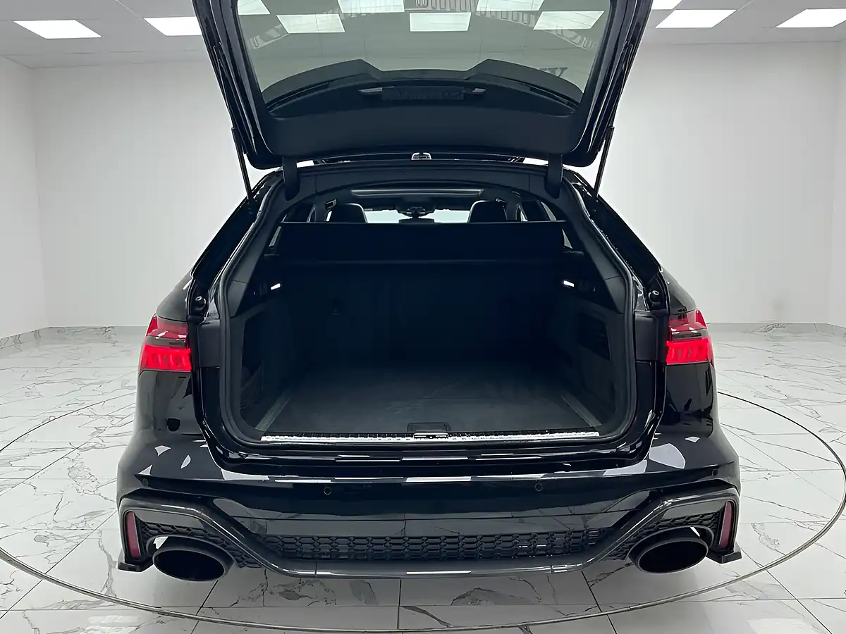 Used 2020 Audi RS6 Avant Carbon Black Black - Interior and Exterior details 19