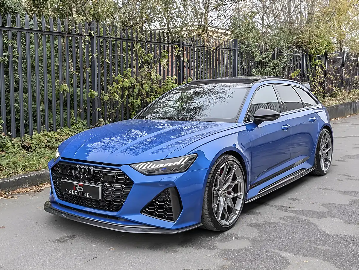 Used 2020 Audi RS6 Avant Carbon Black Blue - Interior and Exterior details 12