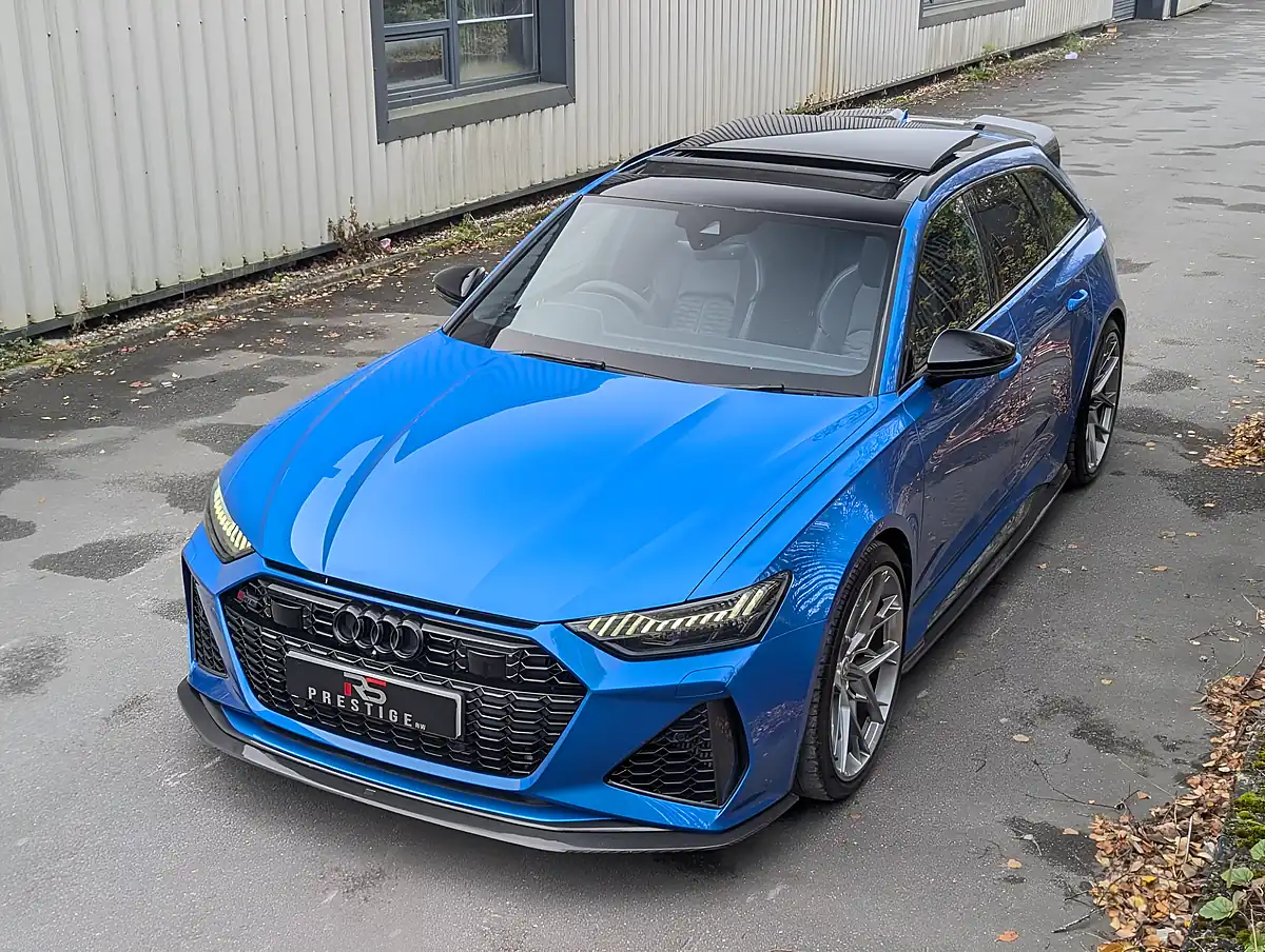 Used 2020 Audi RS6 Avant Carbon Black Blue - Interior and Exterior details 15
