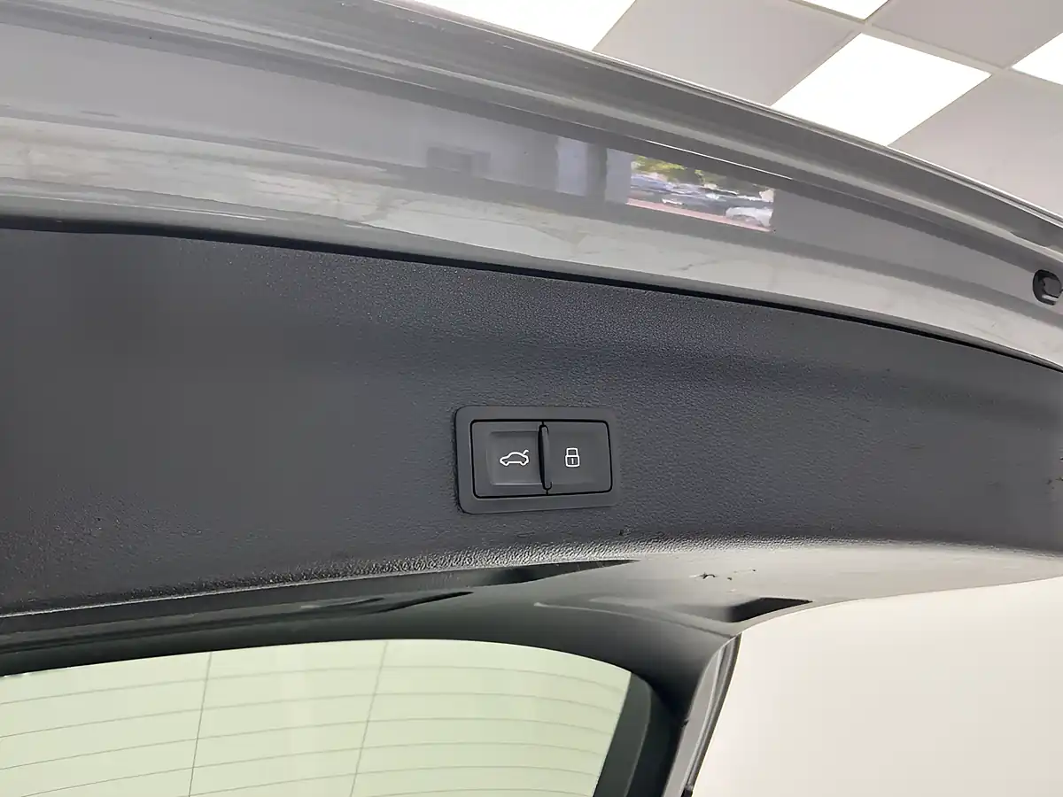 Used 2020 Audi RS6 Avant Grey - Interior and Exterior details 18