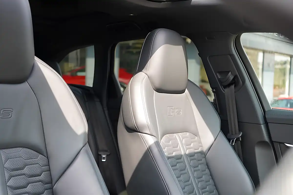 Used 2020 Audi RS6 Avant Vorsprung Black - Interior and Exterior details 15