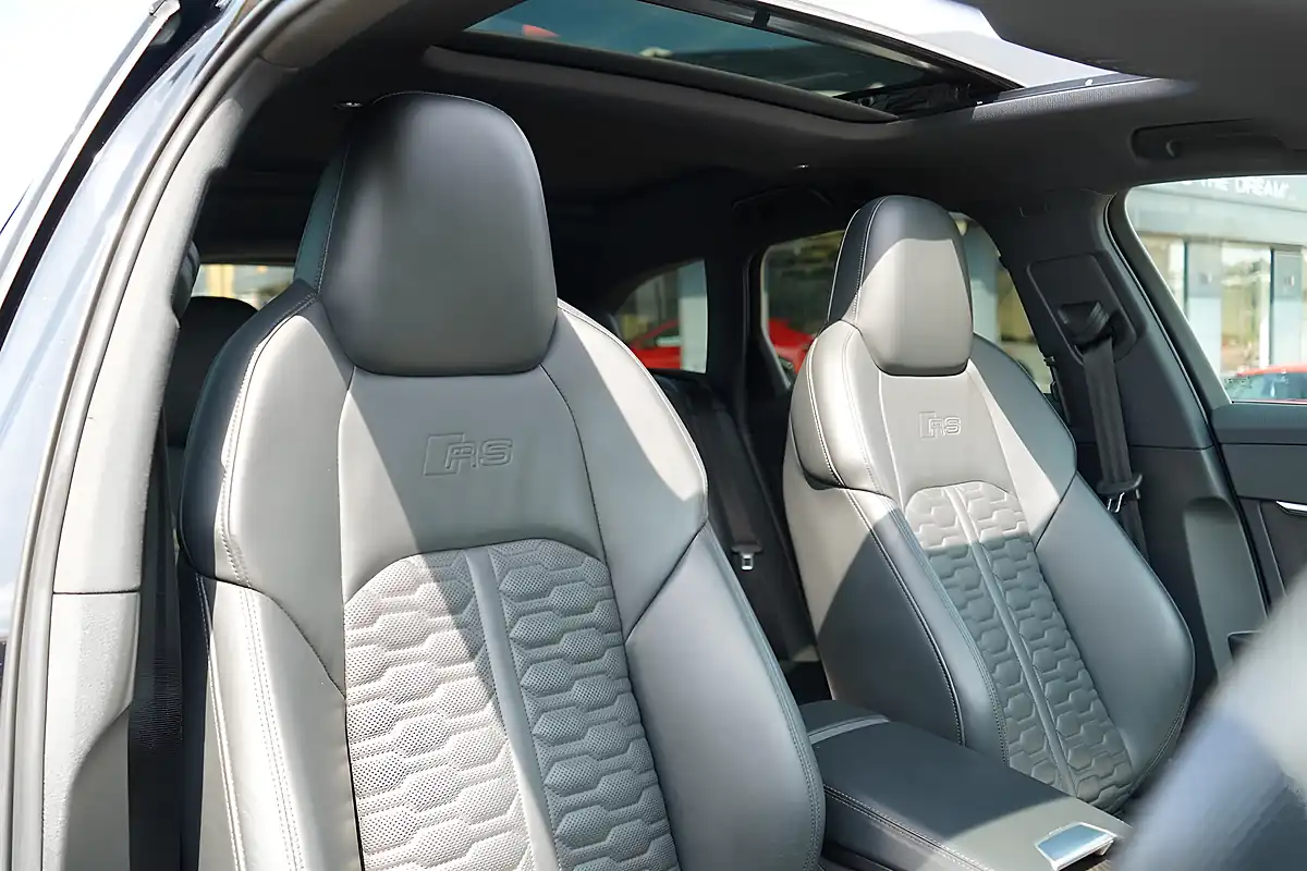 Used 2020 Audi RS6 Avant Vorsprung Black - Interior and Exterior details 3