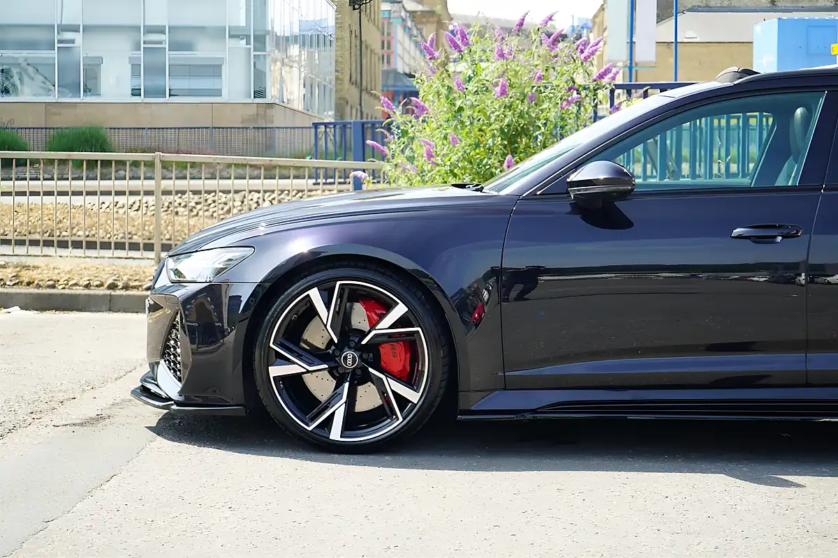 Used 2020 Audi RS6 Avant Vorsprung Black - Interior and Exterior details 8