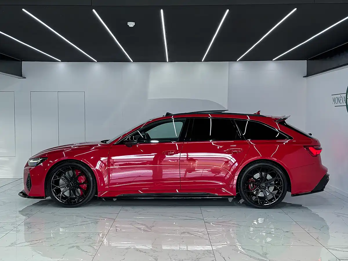 Used 2020 Audi RS6 Avant Vorsprung Red - Interior and Exterior details 3