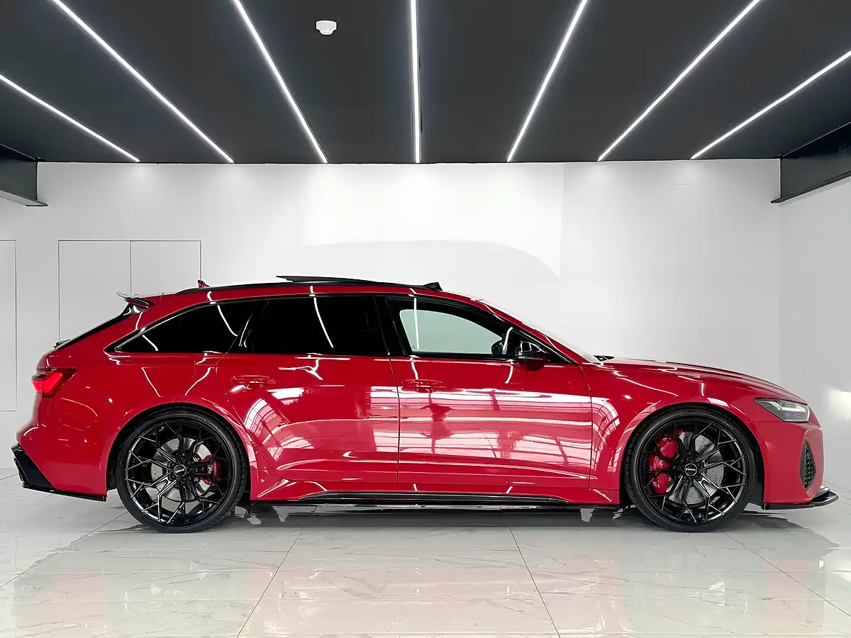 Used 2020 Audi RS6 Avant Vorsprung Red - Interior and Exterior details 4