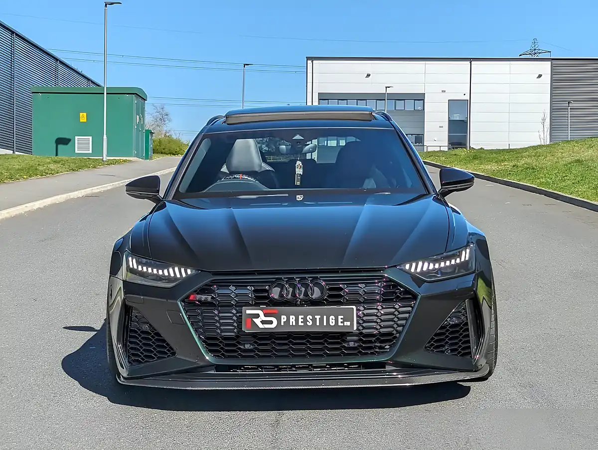 Used 2020 Audi RS6 Launch Edition Black - Interior and Exterior details 7
