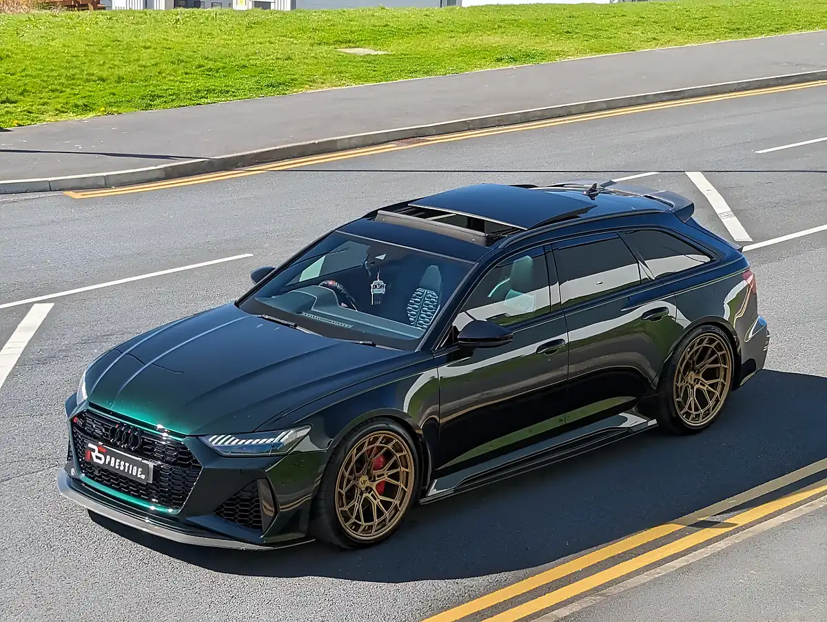 Used 2020 Audi RS6 Launch Edition Black - Interior and Exterior details 8