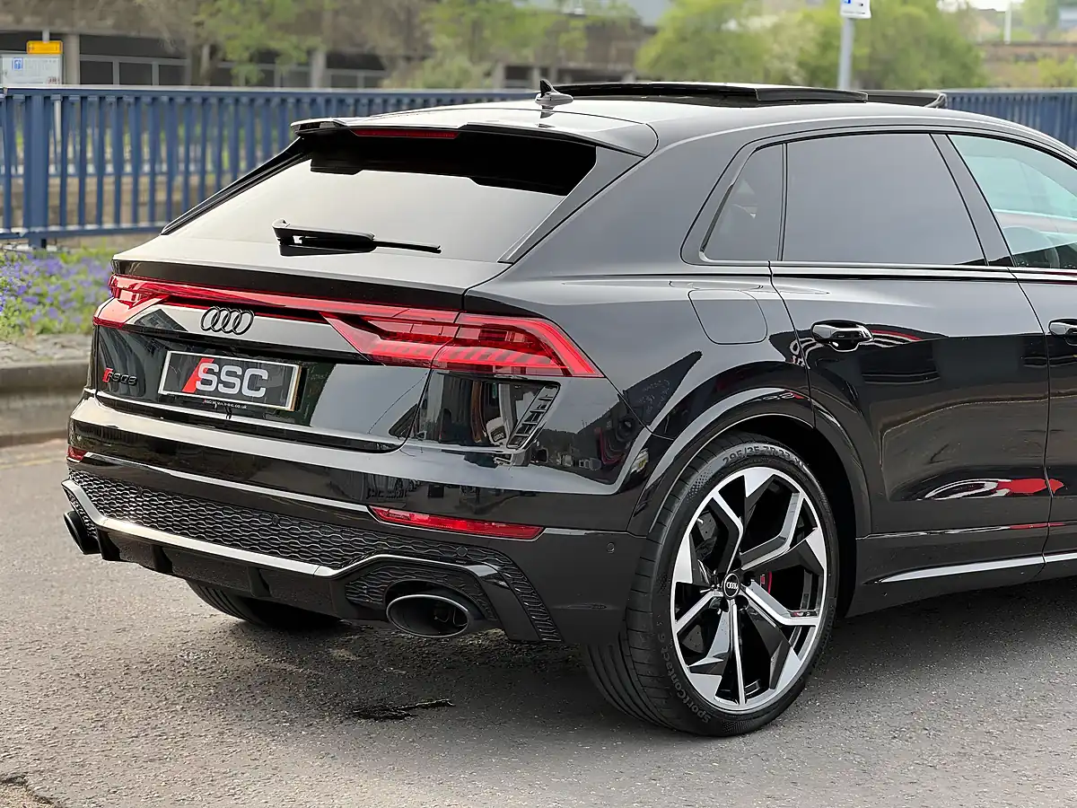 Used 2020 Audi RSQ8 Vorsprung Black - Interior and Exterior details 16