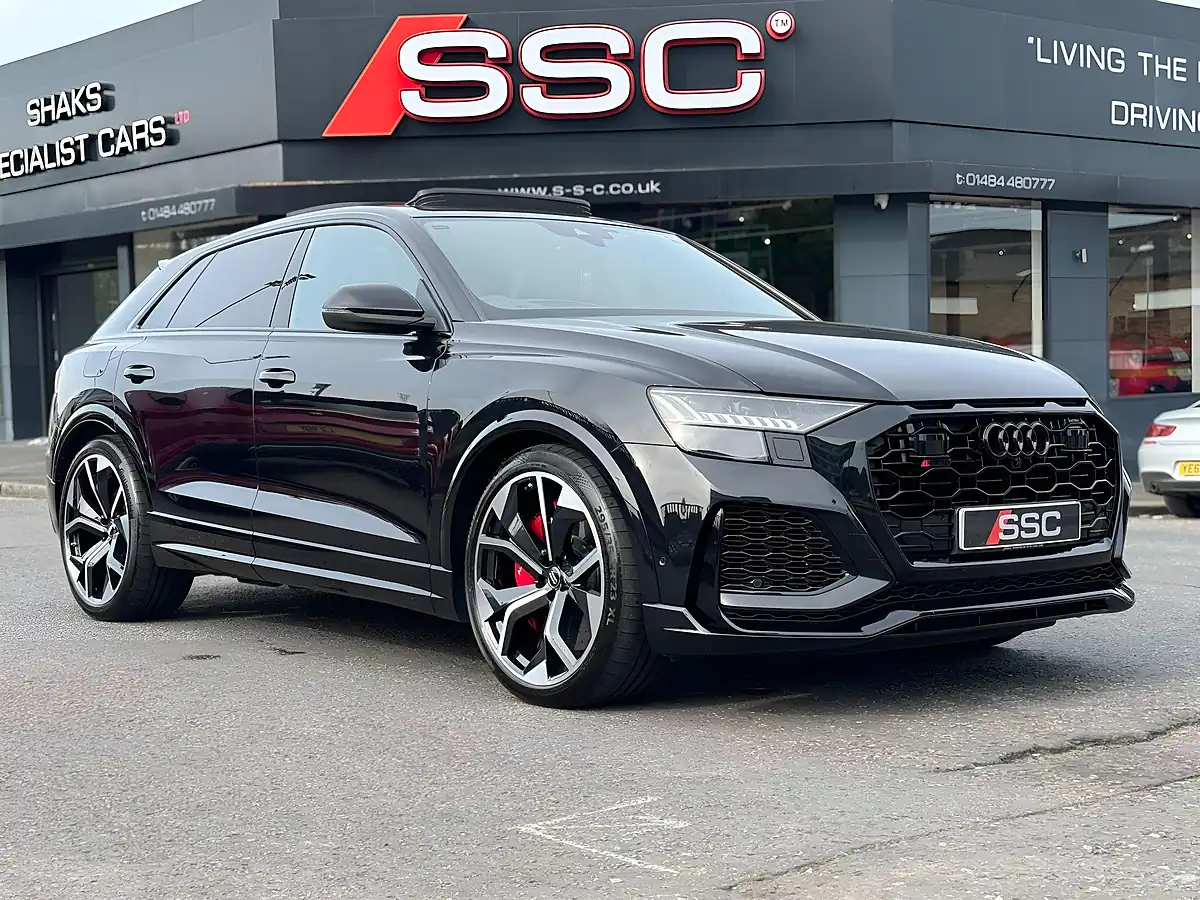 Used 2020 Audi RSQ8 Vorsprung Black - Interior and Exterior details 6