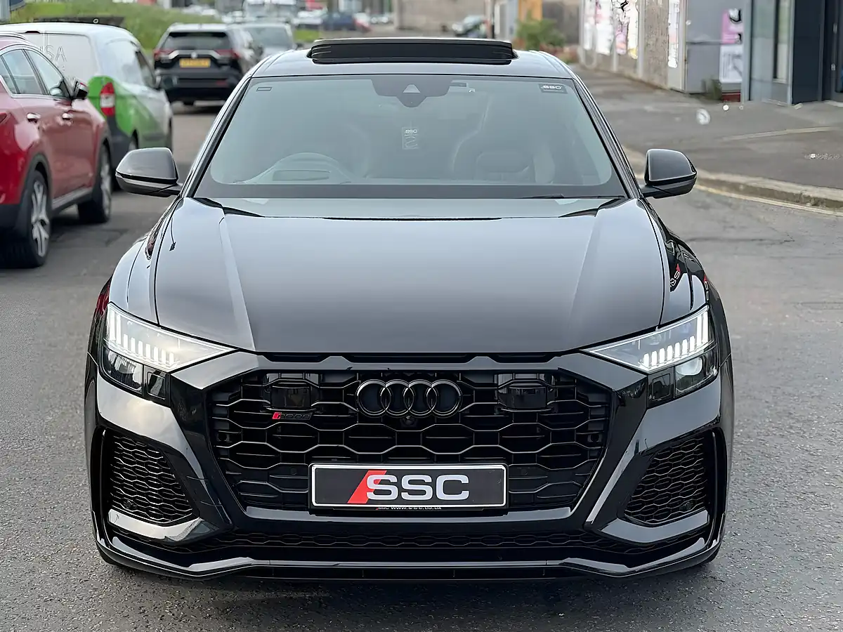 Used 2020 Audi RSQ8 Vorsprung Black - Interior and Exterior details 7