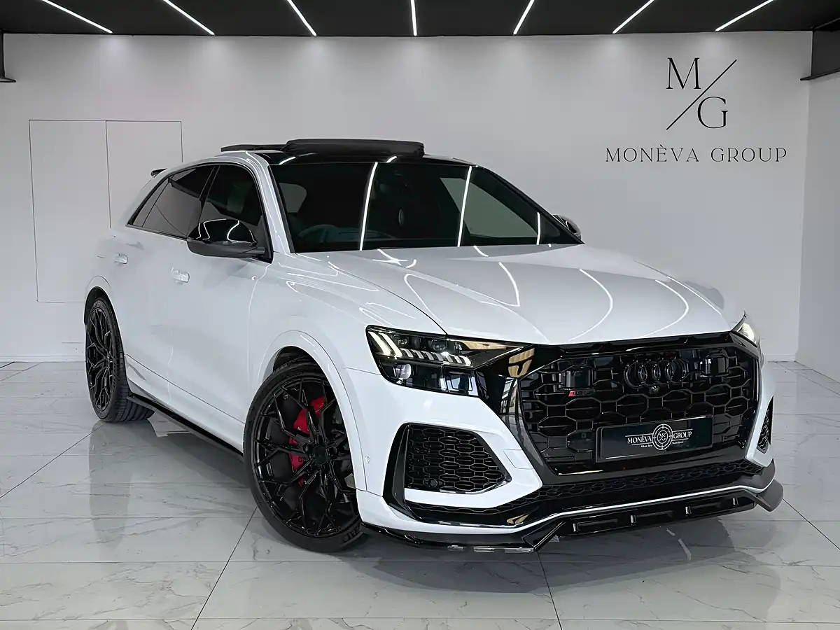 Used 2020 Audi RSQ8 Vorsprung Glacier White - Front View