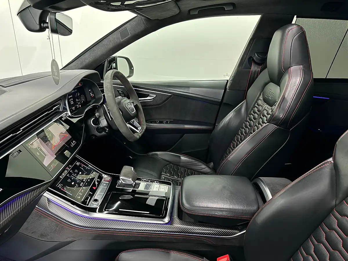 Used 2020 Audi RSQ8 Vorsprung Glacier White - Interior and Exterior details 18