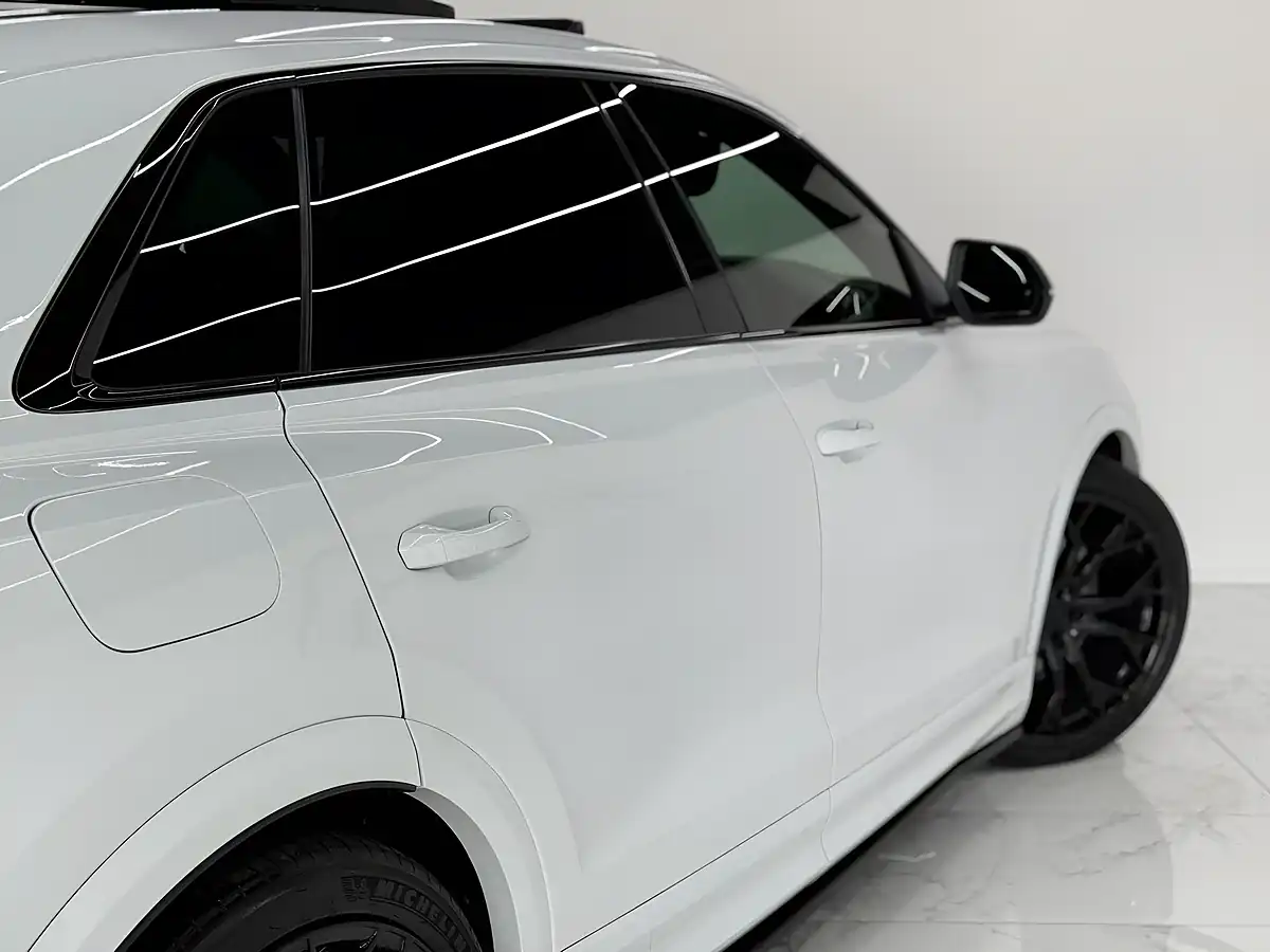 Used 2020 Audi RSQ8 Vorsprung Glacier White - Interior and Exterior details 19