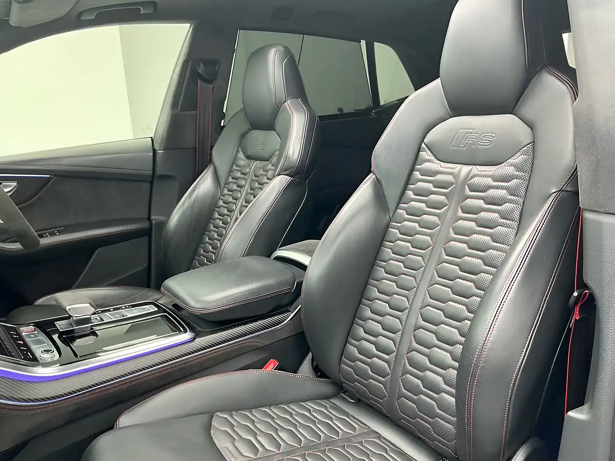 Used 2020 Audi Rsq8 Vorsprung White - Interior and Exterior details 17