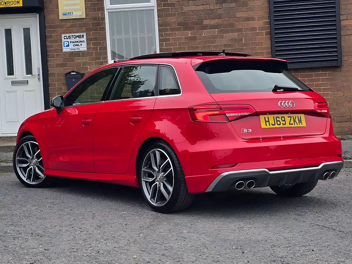 Used 2020 Audi S3 Sportback S Tronic Quattro Red - Interior and Exterior details 3