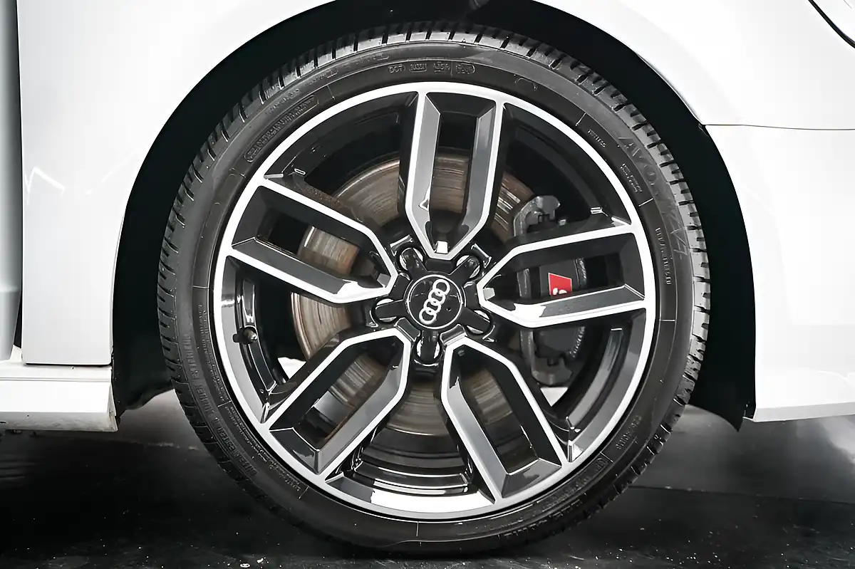 Used 2020 Audi S3 Sportback White - Interior and Exterior details 20