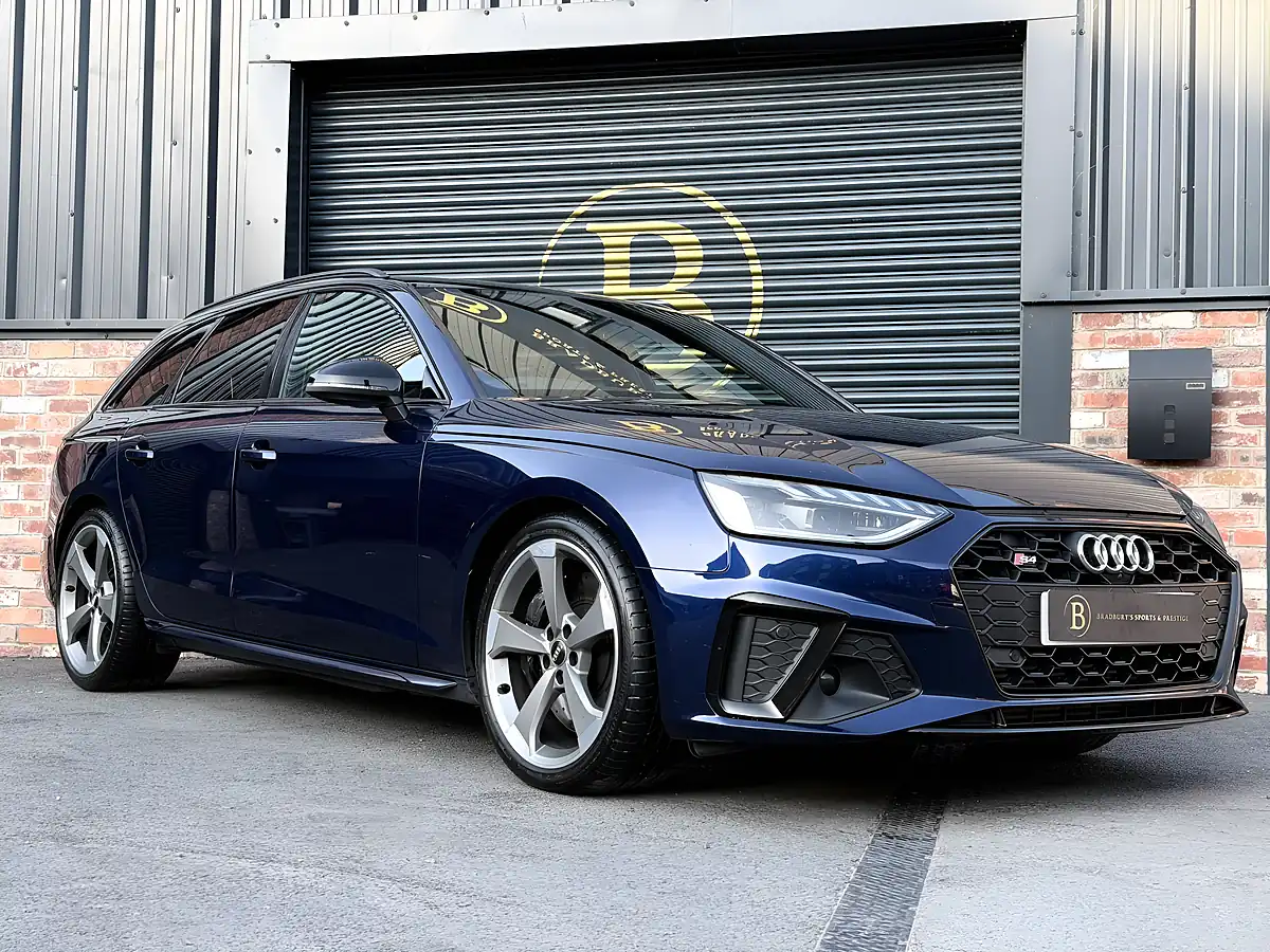 Used 2020 Audi S4 Avant Black Edition Blue - Interior and Exterior details 10