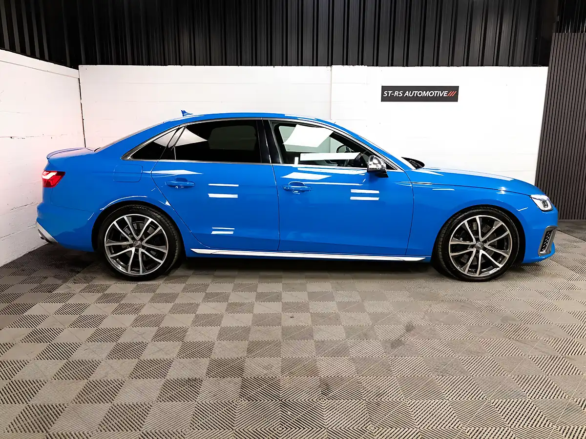 Used 2020 Audi S4 Blue - Interior and Exterior details 10