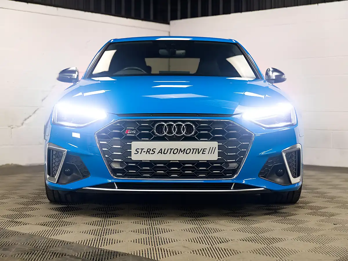 Used 2020 Audi S4 Blue - Interior and Exterior details 6