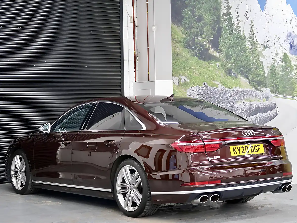 Used 2020 Audi S8 Red - Interior and Exterior details 10