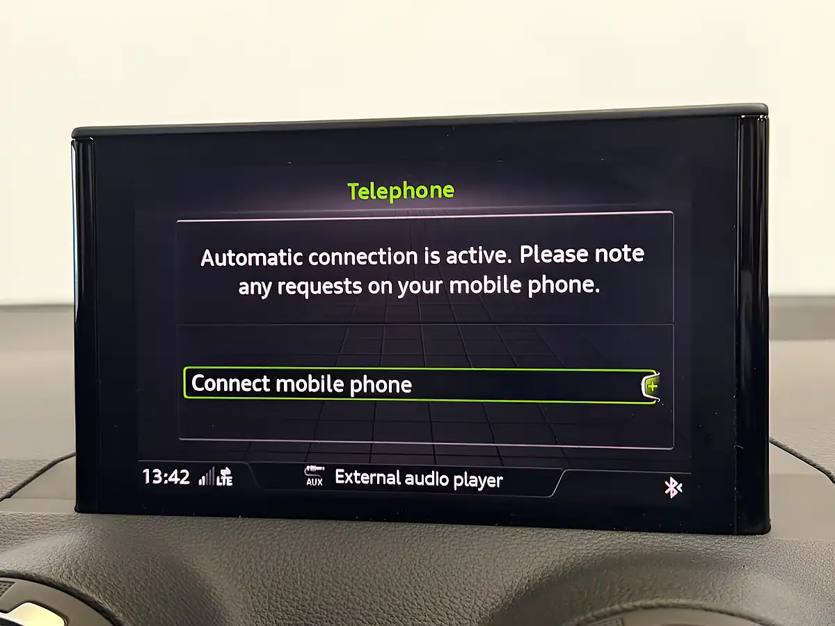 Used 2020 Audi SQ2 S Blue - Interior and Exterior details 16