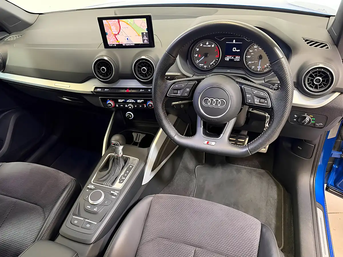 Used 2020 Audi SQ2 S Blue - Interior and Exterior details 4