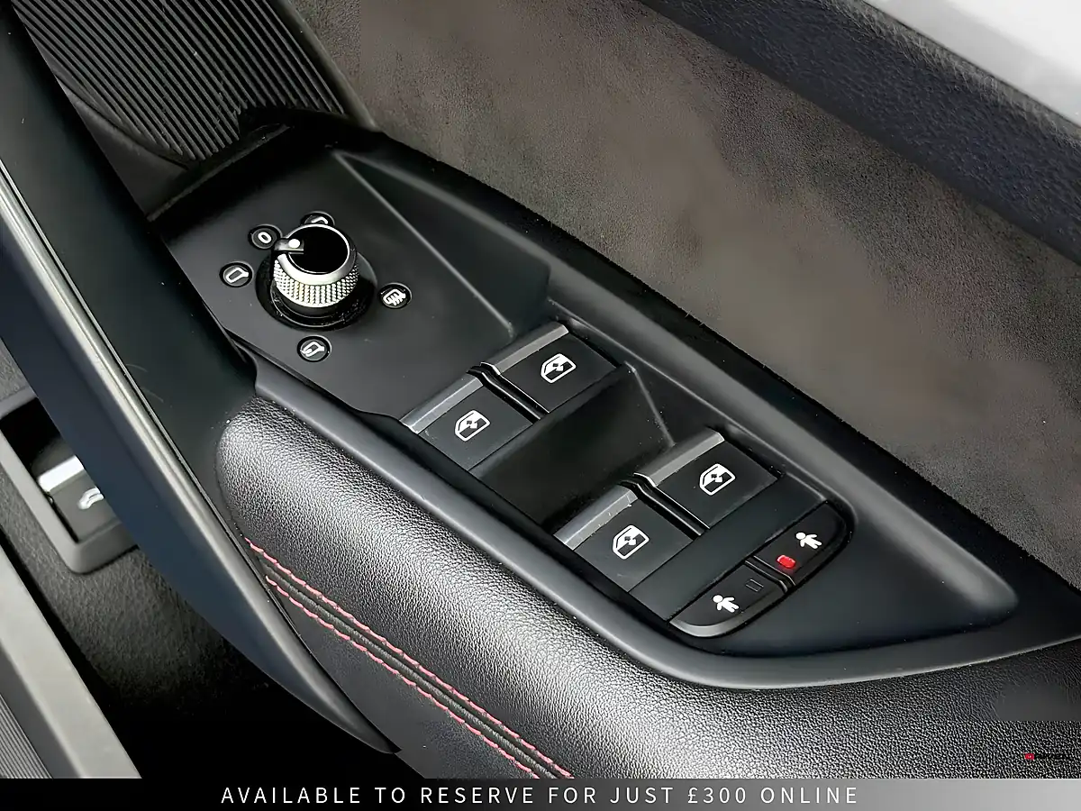 Used 2020 Audi SQ5 Blue - Interior and Exterior details 12