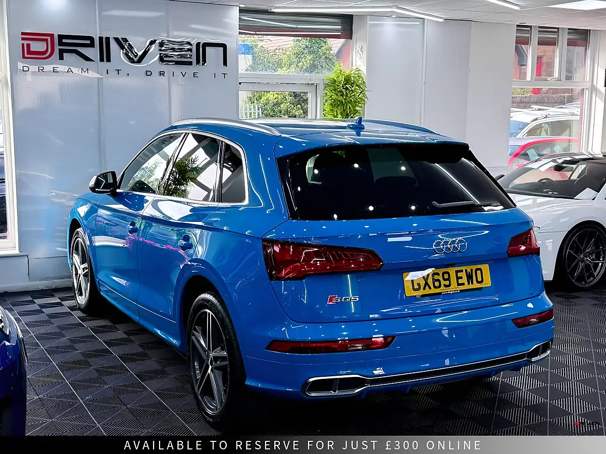 Used 2020 Audi SQ5 Blue - Interior and Exterior details 7