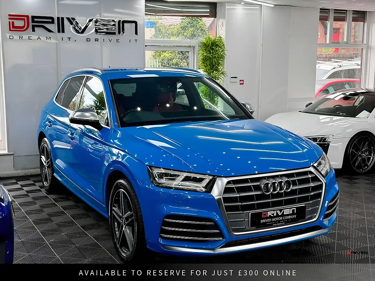Used 2020 Audi SQ5 Blue - Interior and Exterior details 9