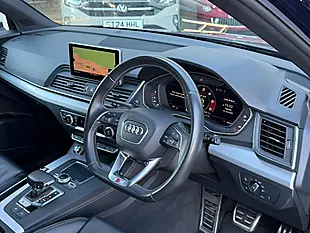 Used 2020 Audi SQ5 S Line Blue - Interior and Exterior details 12