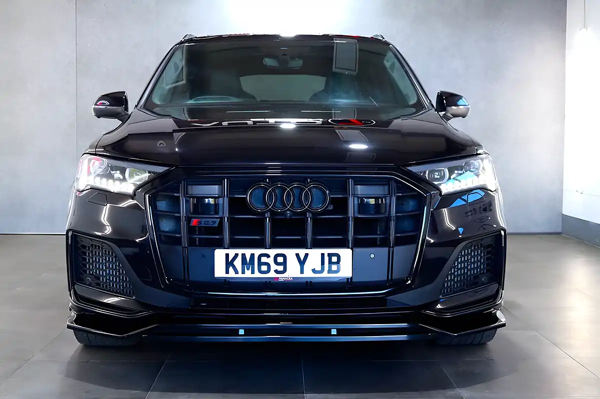 Used 2020 Audi SQ7 Vorsprung Black - Interior and Exterior details 6