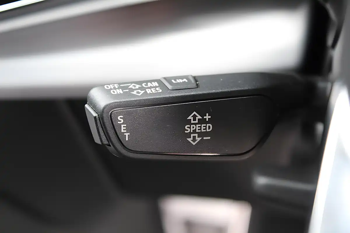 Used 2020 Audi SQ8 S Line Black - Interior and Exterior details 19