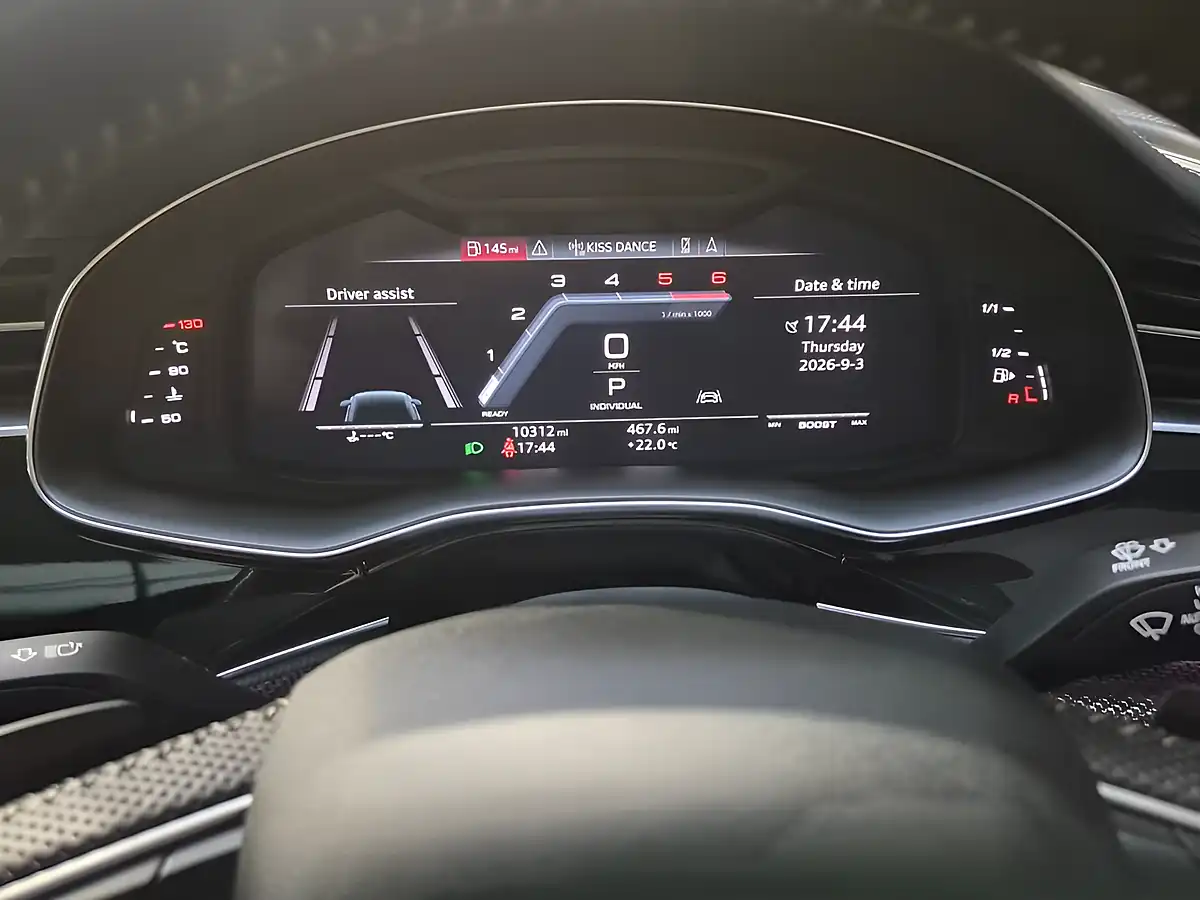 Used 2020 Audi SQ8 Vorsprung Blue - Interior and Exterior details 15