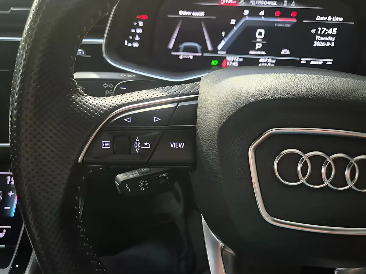 Used 2020 Audi SQ8 Vorsprung Blue - Interior and Exterior details 16
