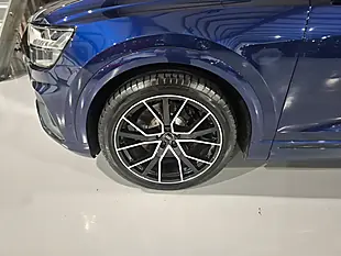 Used 2020 Audi SQ8 Vorsprung Blue - Interior and Exterior details 17